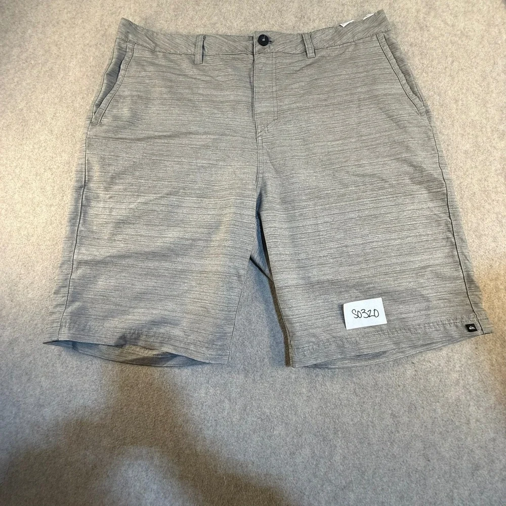 Quiksilver Mens Hybrid Walk Shorts Grey Heathered Water Land Size 40‎